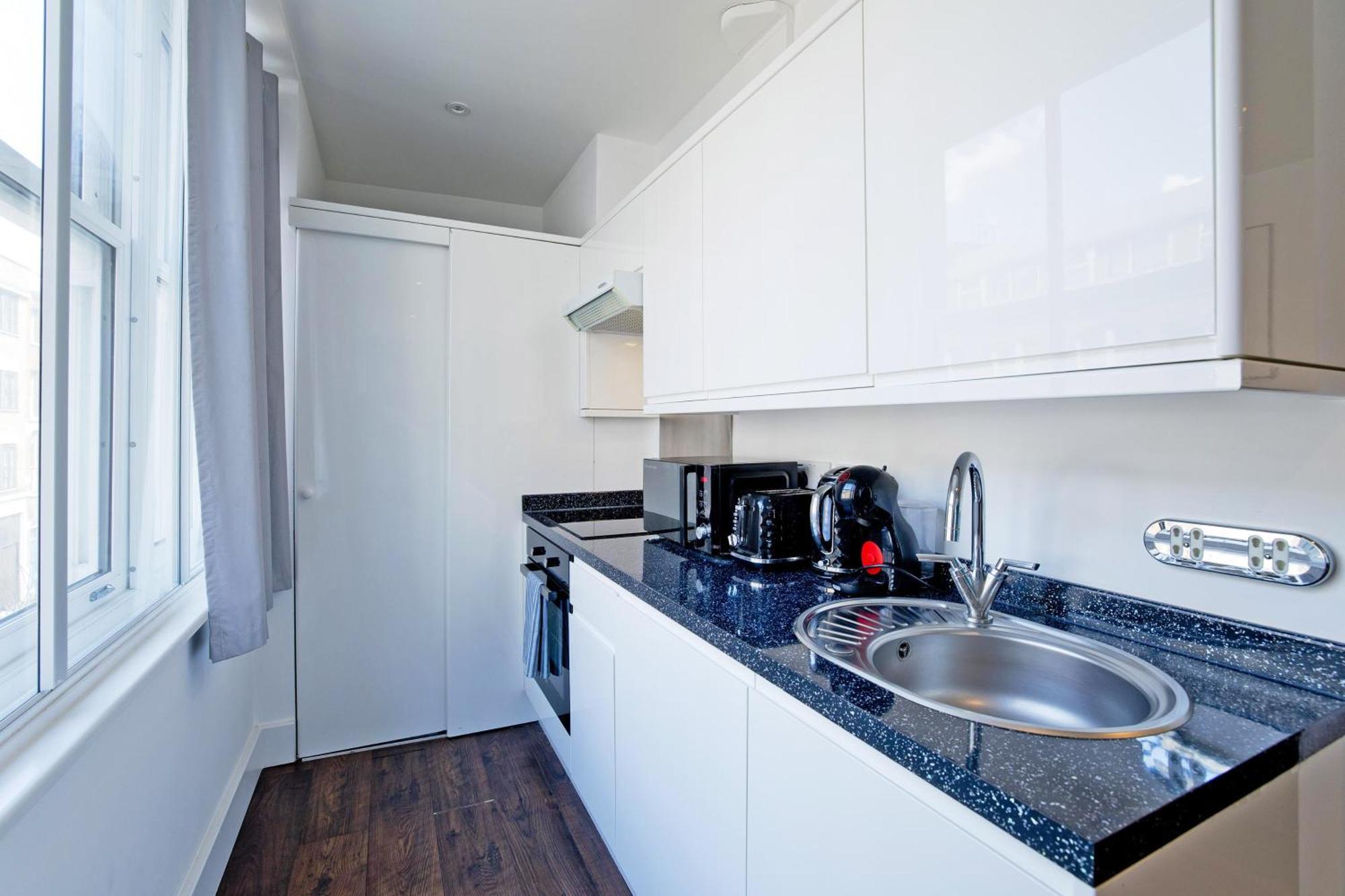 Imperial Middlesex Street Apartments 런던 외부 사진