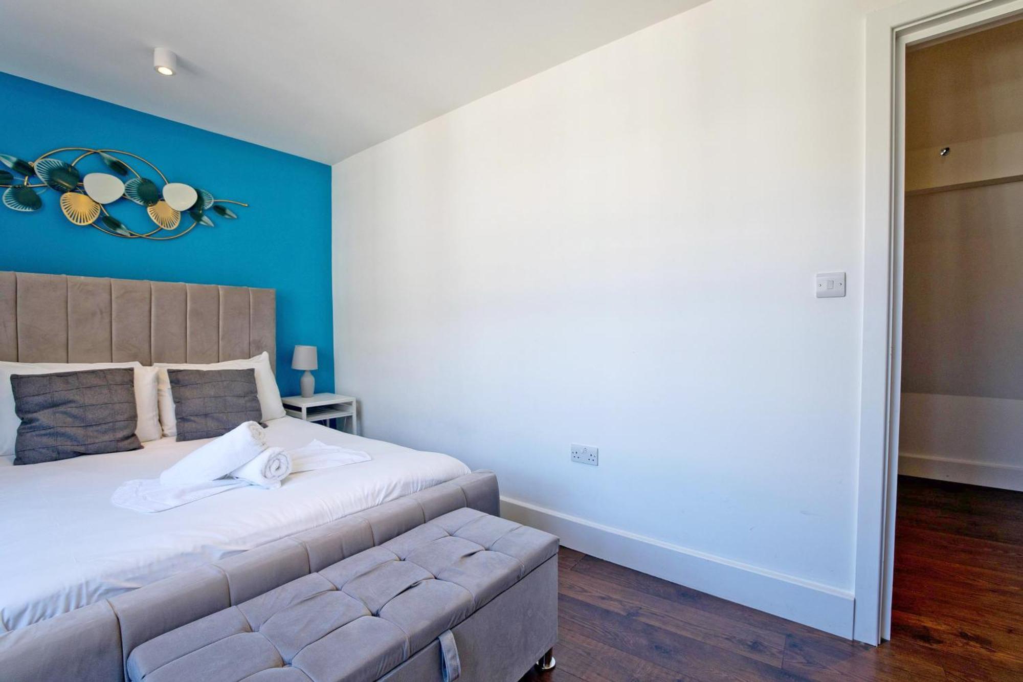 Imperial Middlesex Street Apartments 런던 외부 사진