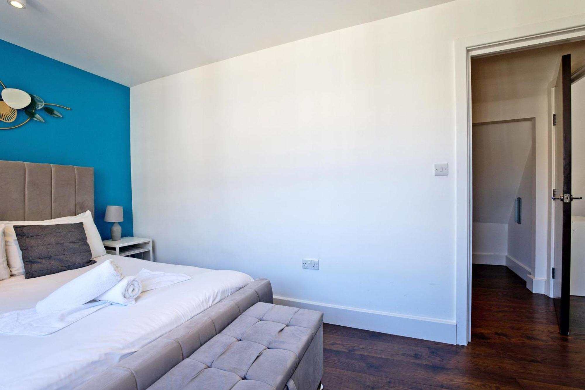 Imperial Middlesex Street Apartments 런던 외부 사진