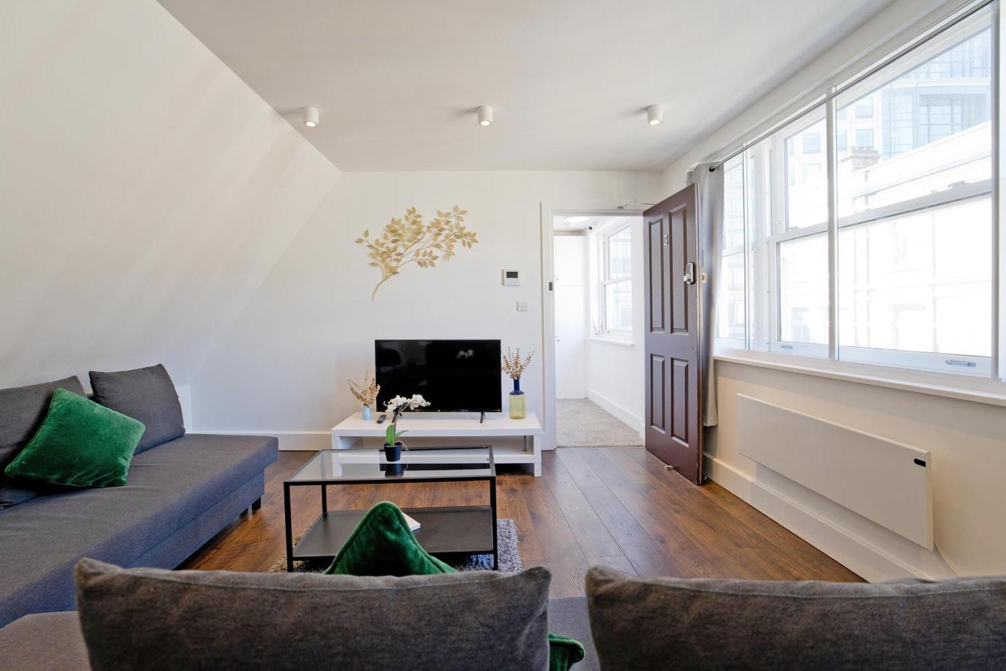 Imperial Middlesex Street Apartments 런던 외부 사진