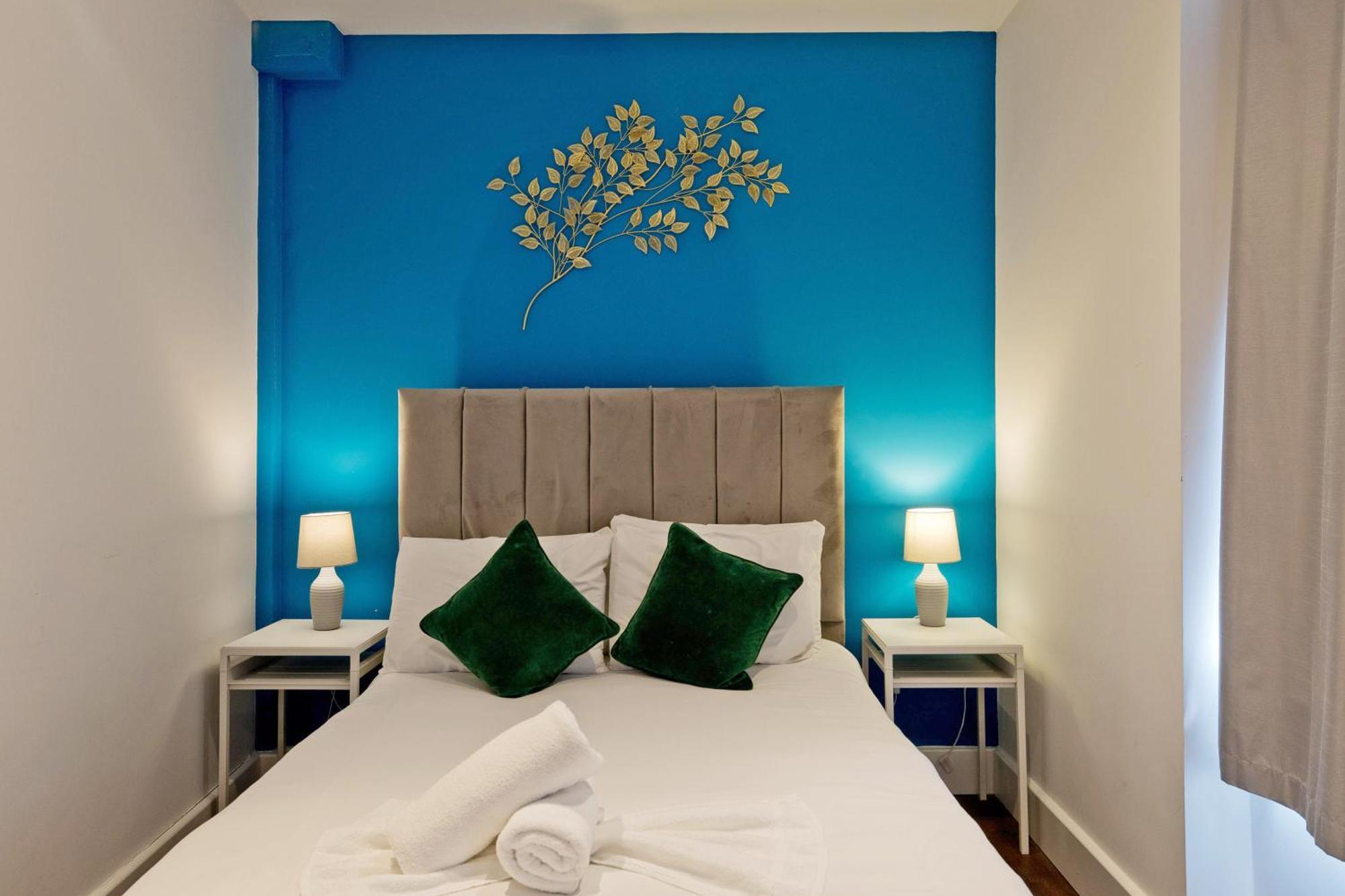 Imperial Middlesex Street Apartments 런던 외부 사진