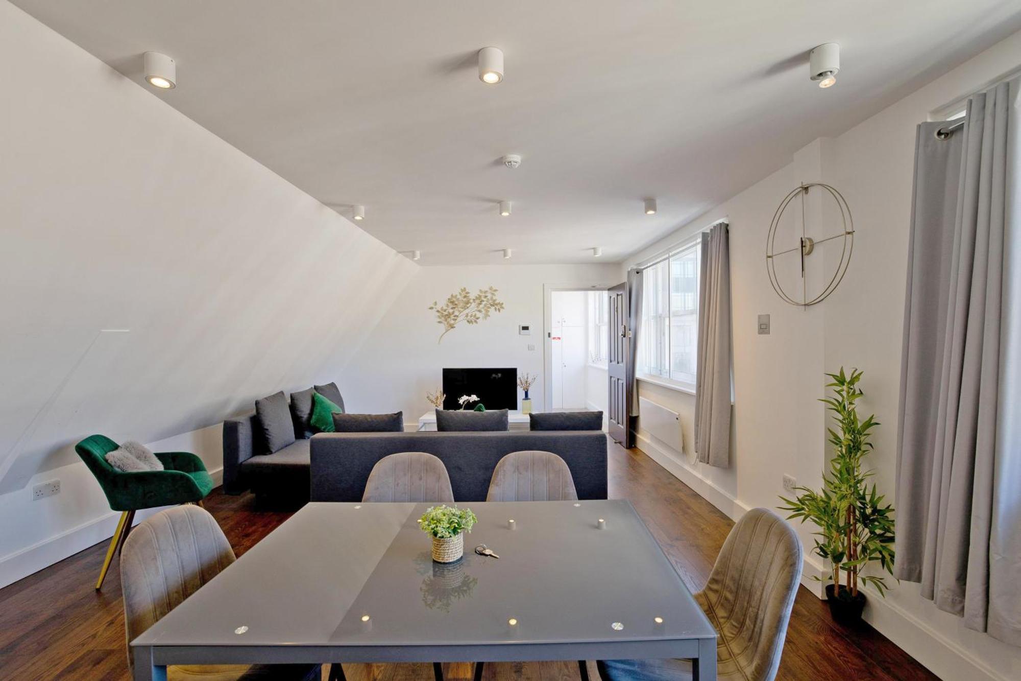 Imperial Middlesex Street Apartments 런던 외부 사진