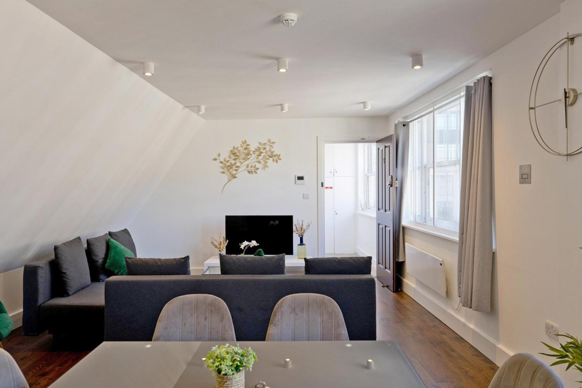 Imperial Middlesex Street Apartments 런던 외부 사진