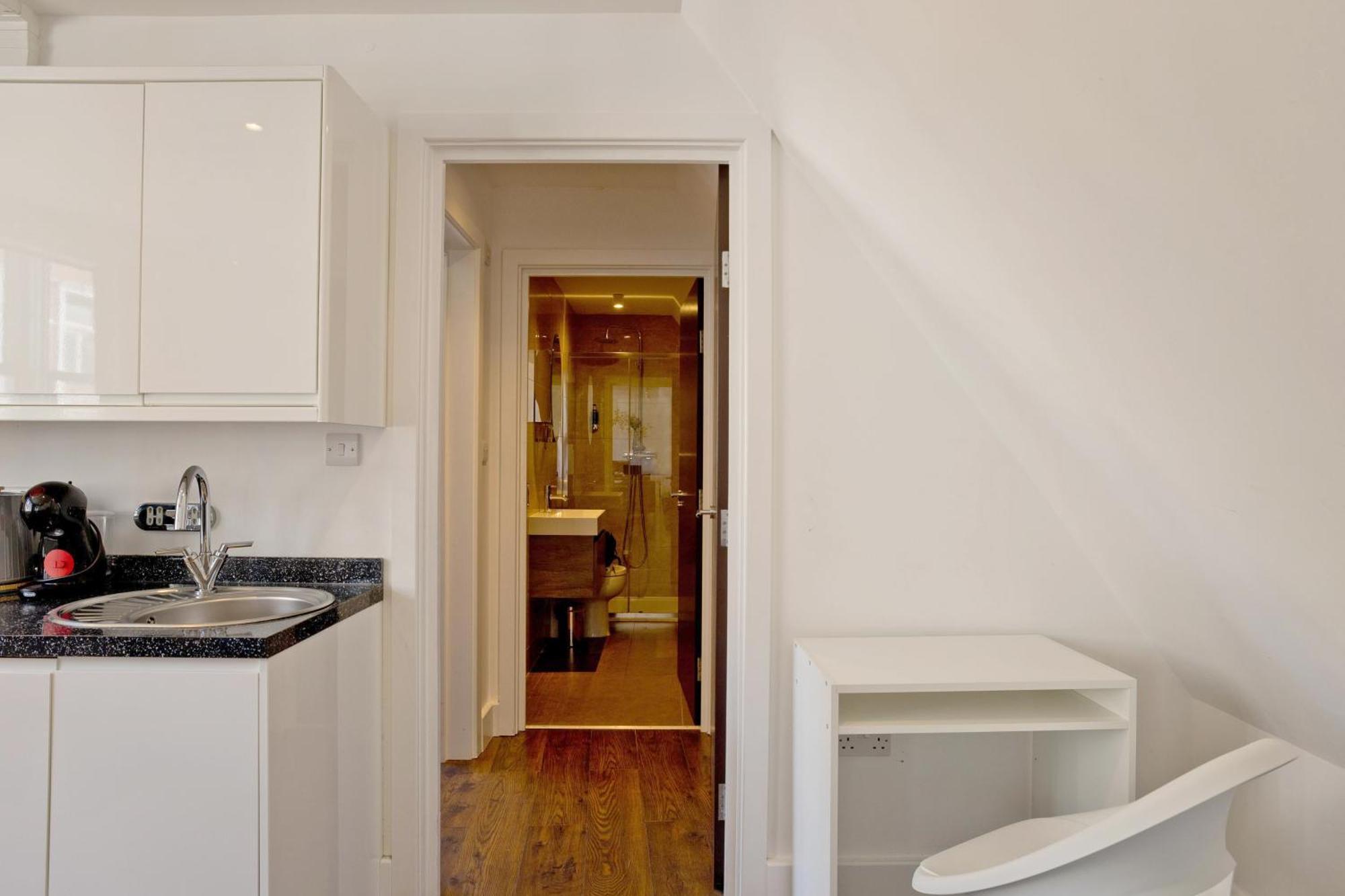 Imperial Middlesex Street Apartments 런던 외부 사진