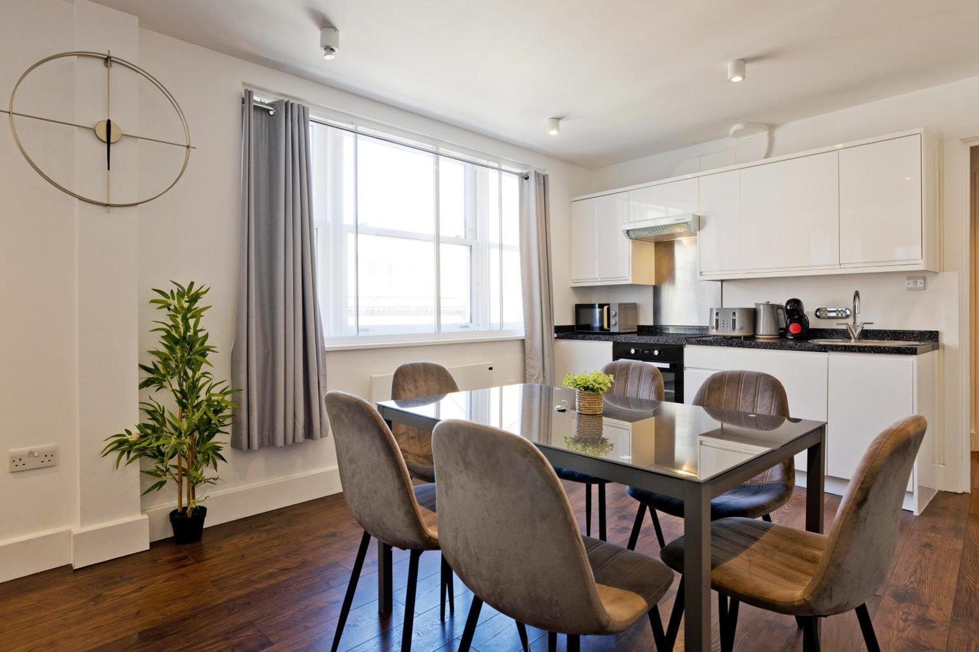 Imperial Middlesex Street Apartments 런던 외부 사진