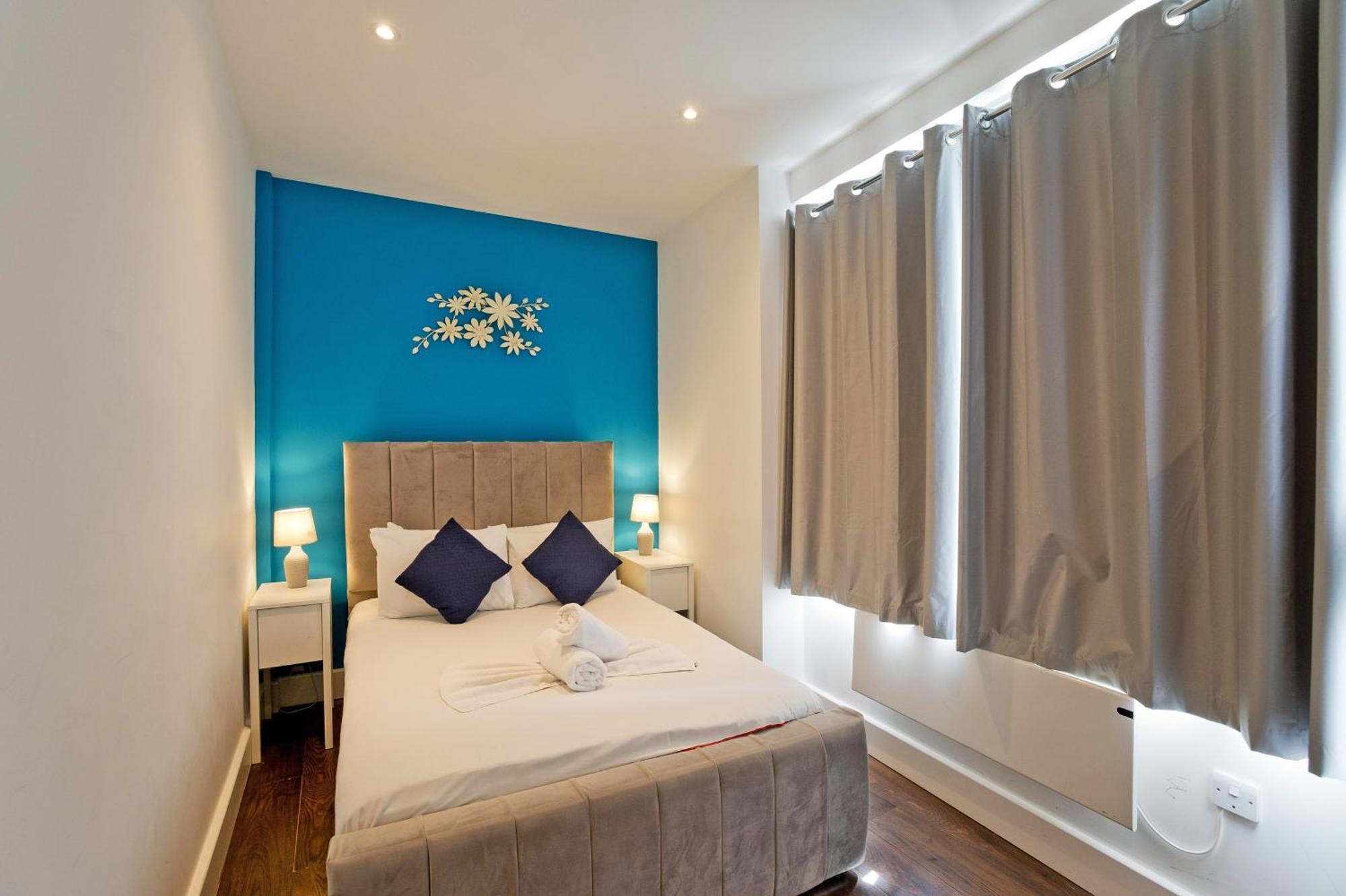 Imperial Middlesex Street Apartments 런던 외부 사진