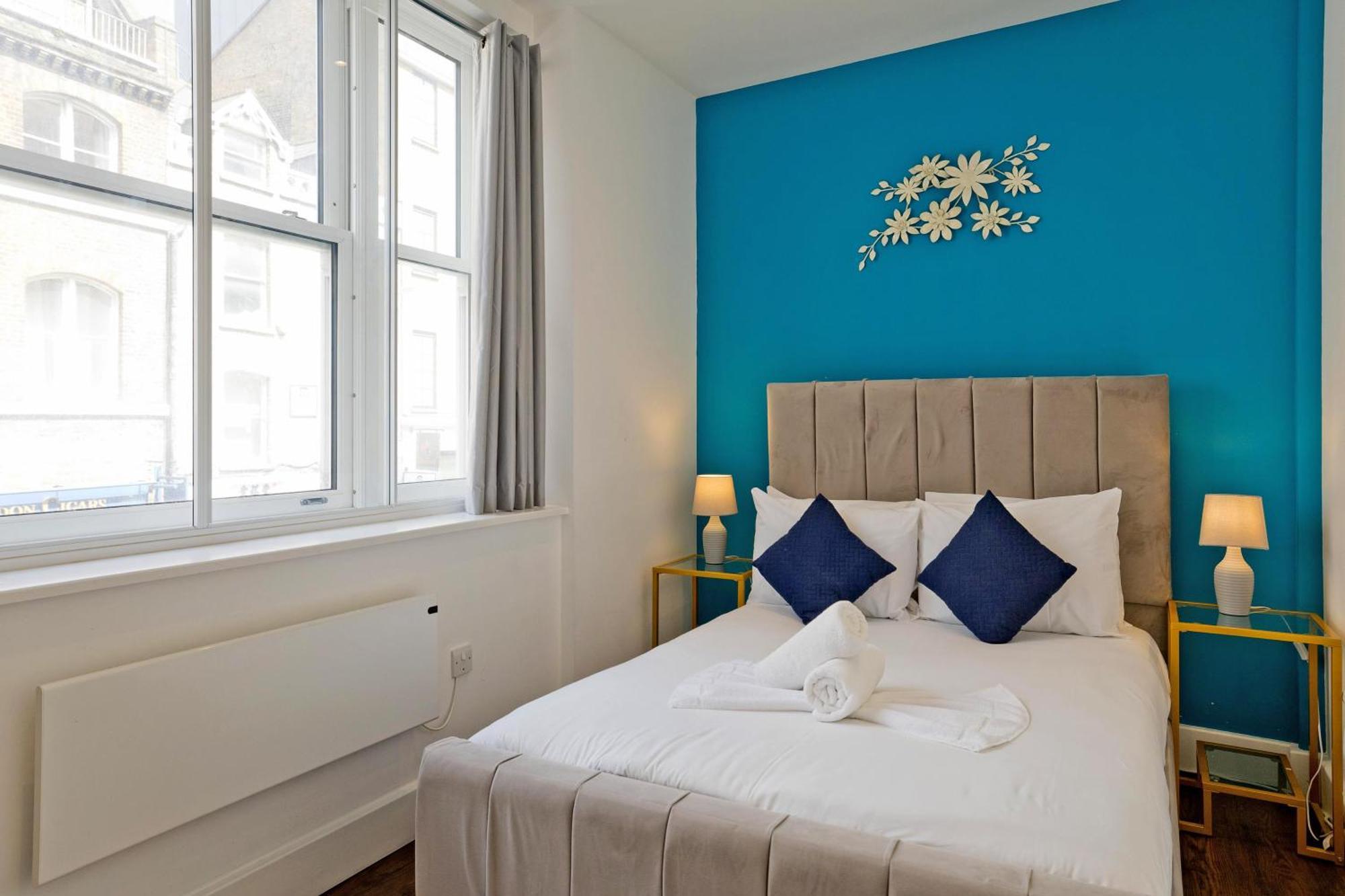 Imperial Middlesex Street Apartments 런던 외부 사진